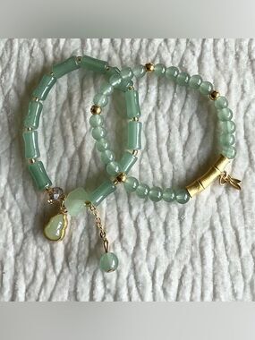 Aqua Beaded Stretch Bracelets with Gold accents - Cute Charms (Pair)